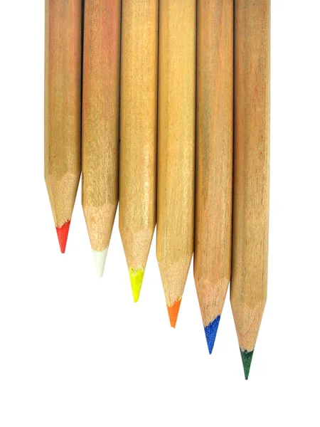 白で隔離される六つの色の鉛筆 — ストック写真