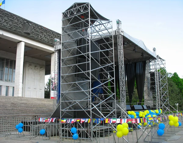 Open air concerto metallic stage — Stock Photo, Image