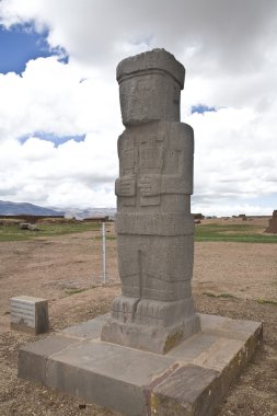 veya tiahuanaco Tiwanaku