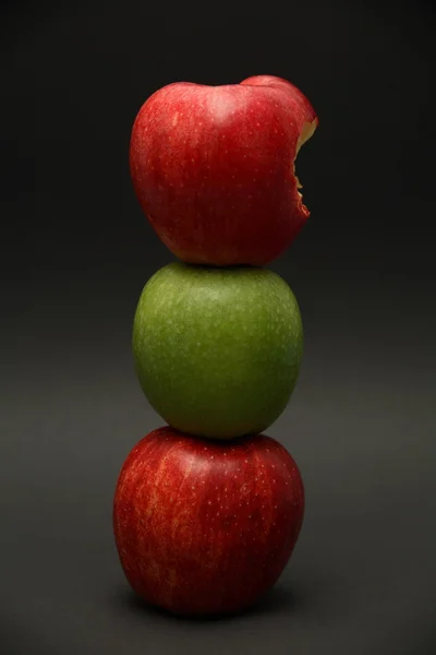 Jabłko wyjątek — Zdjęcie stockowe