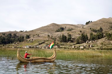 totora Adası