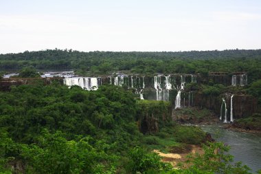 Iguassu (Iguazu; Igua