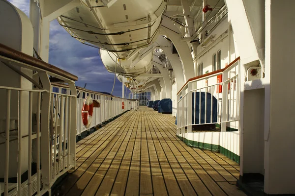 Kreuzfahrtschiff — Stockfoto