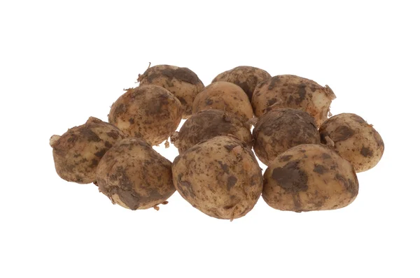 Mucchio di patate isolato su bianco — Foto Stock