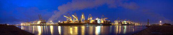 Container Ship panorama