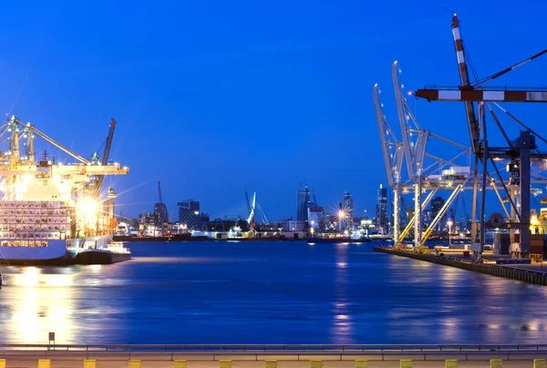 De haven van Rotterdam — Stockfoto