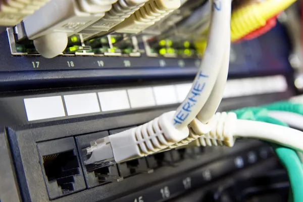 Przełącznik Ethernet — Zdjęcie stockowe