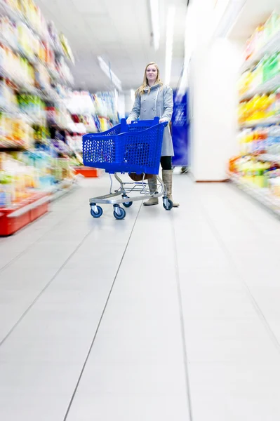Супермаркет — стокове фото