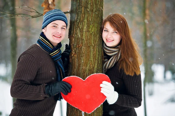 Couple with heart — Stock Photo, Image