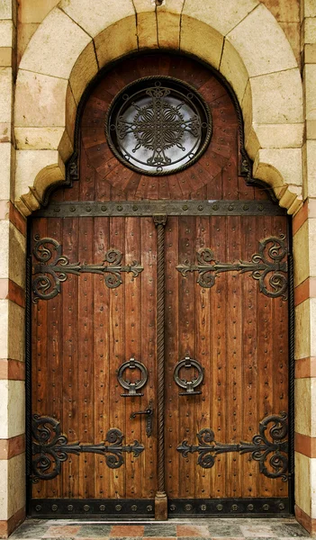Kilise kapısında — Stok fotoğraf