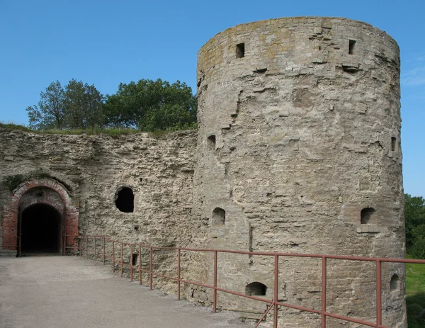 Torres da fortaleza medieval — Fotografia de Stock