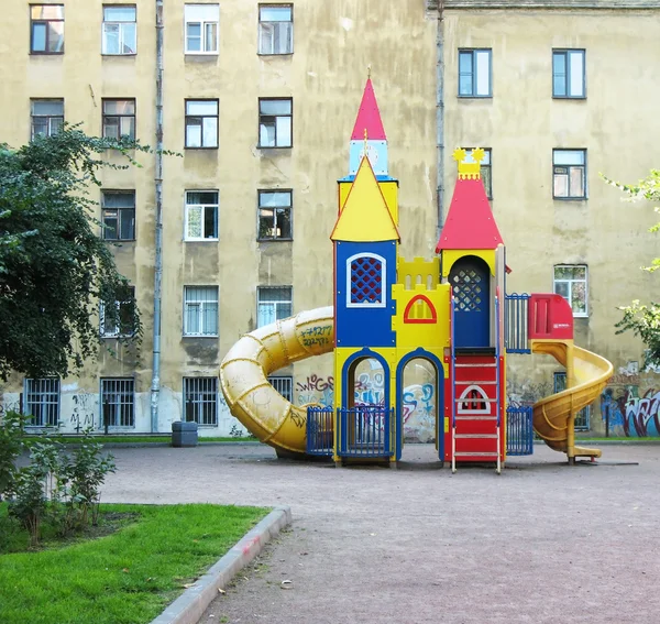 Colinas no parque infantil — Fotografia de Stock