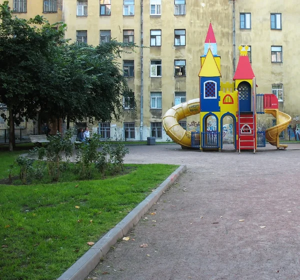 Colinas no parque infantil — Fotografia de Stock