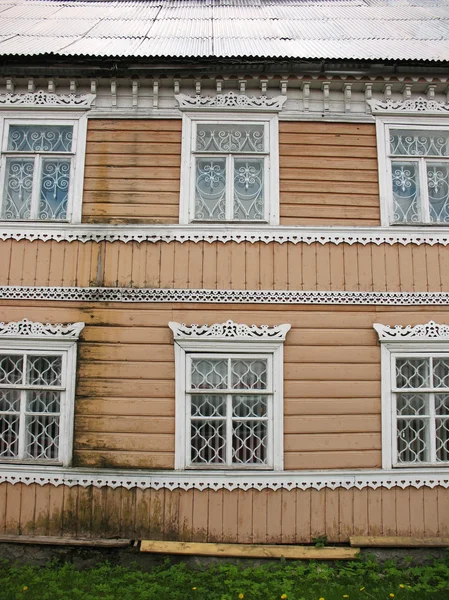 Casa en Izborsk. Región de Pskov. Rusia — Foto de Stock