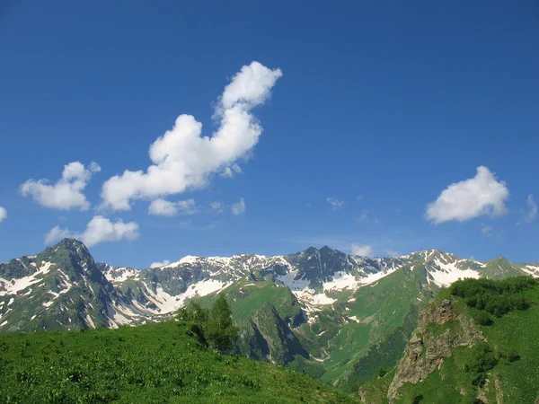 In montagne di caucaso — Foto Stock