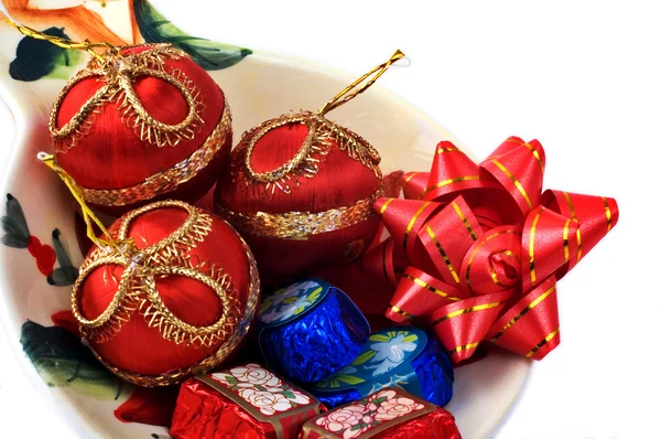 チョコレートとクリスマスの飾り ストック画像