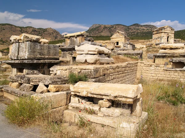 Starożytna nekropolia, część pierwsza — Zdjęcie stockowe
