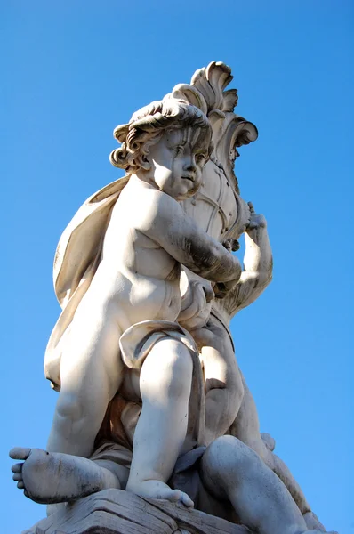 Estatua de querubines, Pisa, Italia — Foto de Stock