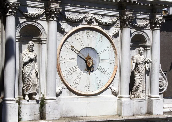 Ώρες σε ένα παλάτι των Δόγηδων — Φωτογραφία Αρχείου
