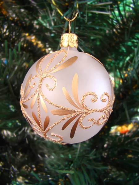 Sphere with a bow for a fur-tree — Stock Photo, Image