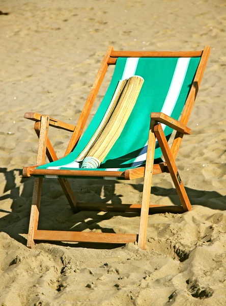 The folding stool for rest at the sea — Stock Photo, Image