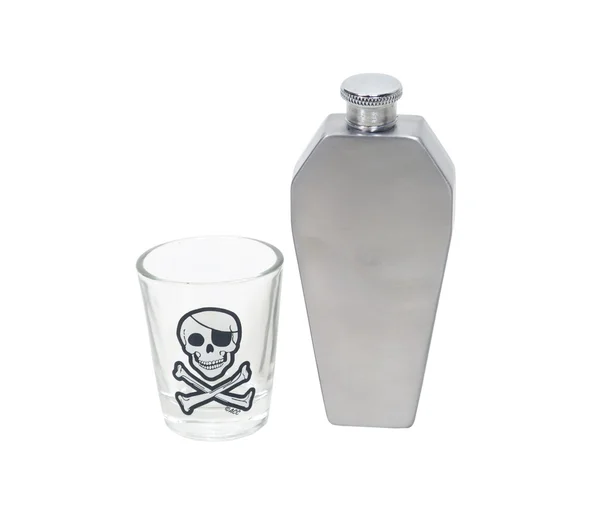 Coffin Flask e vidro de tiro — Fotografia de Stock
