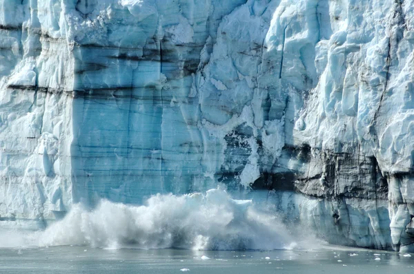 Buzağılama, gelgit suyu margerie Buzulu — Stok fotoğraf