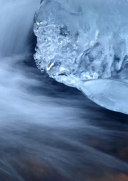 Frozen creek — Stock Photo, Image