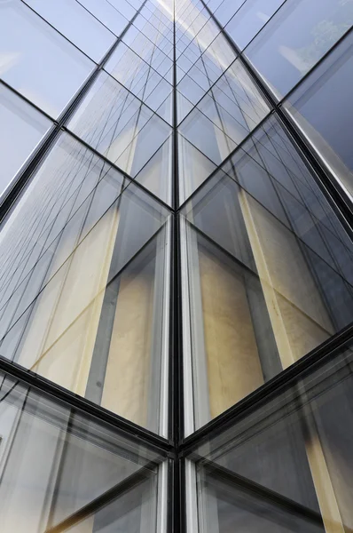 Arquitetura de edifício moderno — Fotografia de Stock