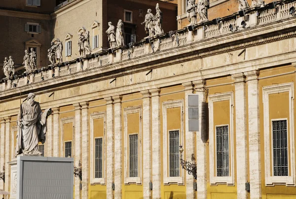 Building of Piazza San Pietro — Stock Photo, Image