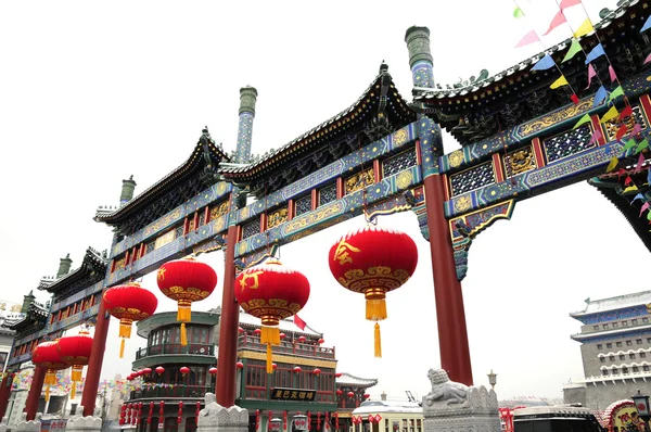 中国建筑与灯笼 — 图库照片