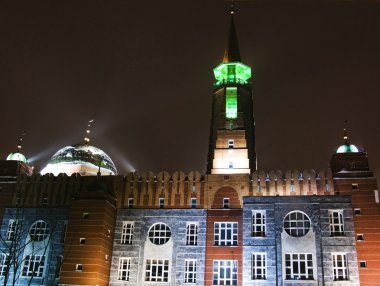 Samarskaya Merkez Camii, gece