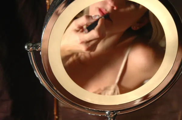 Espelho de maquiagem — Fotografia de Stock