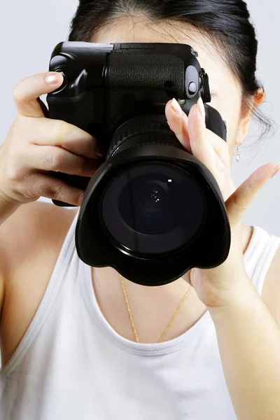Female photographer — Stock Photo, Image