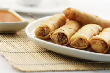 Fried spring rolls clipart