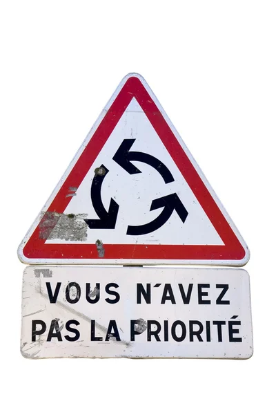 在回旋处法国交通标志让路 — 图库照片