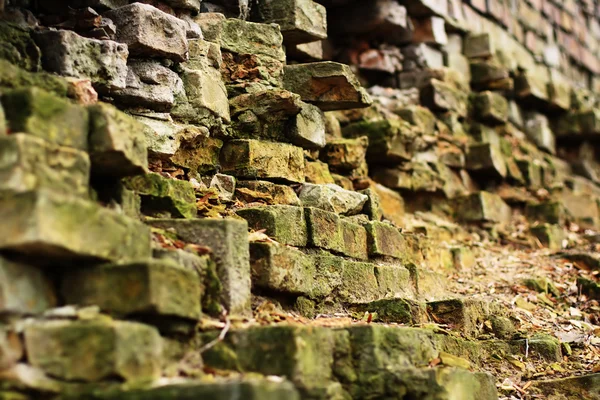 Destructed brick wall — Stock Photo, Image