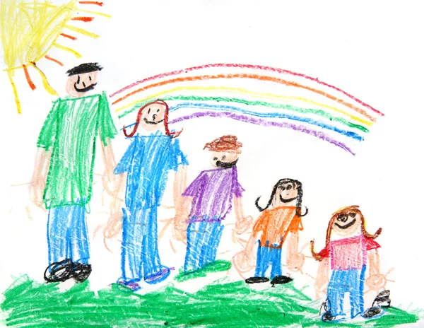 Детский примитивный карандашный рисунок семьи — стоковое фото