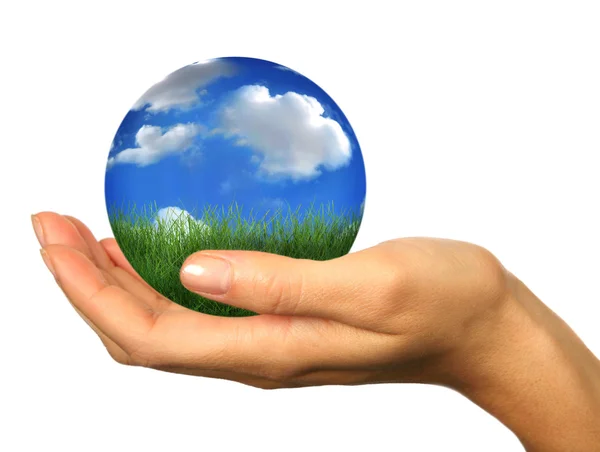 Mão segurando um globo 3D Paisagem planeta Terra — Fotografia de Stock