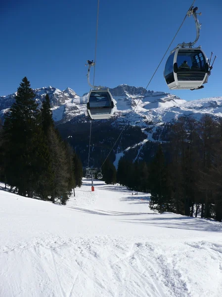 Ski lift gondola — Stock Photo, Image