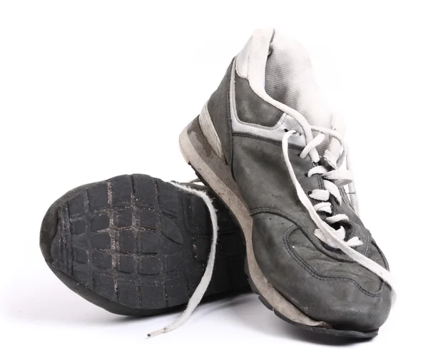 Παλιά grungy παπούτσια που απομονώνονται σε whi — Φωτογραφία Αρχείου