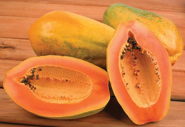 Papaya. — Stock Photo, Image