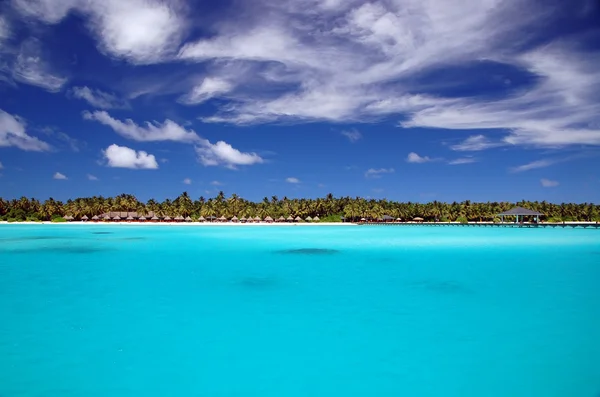 Beautiful tropical island — Stock Photo, Image
