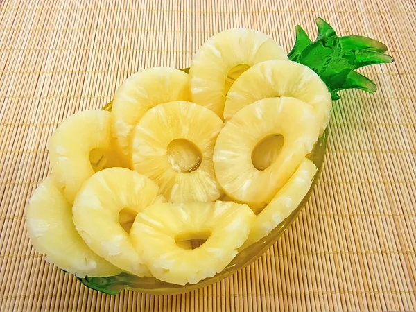 Ananas ringen Rechtenvrije Stockafbeeldingen