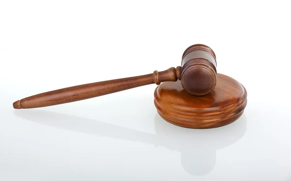 Gavel with small reflection in front — Stock Photo, Image