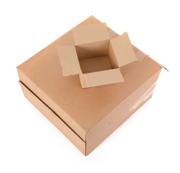 Δύο κουτιά από χαρτόνι σε λευκό — Φωτογραφία Αρχείου