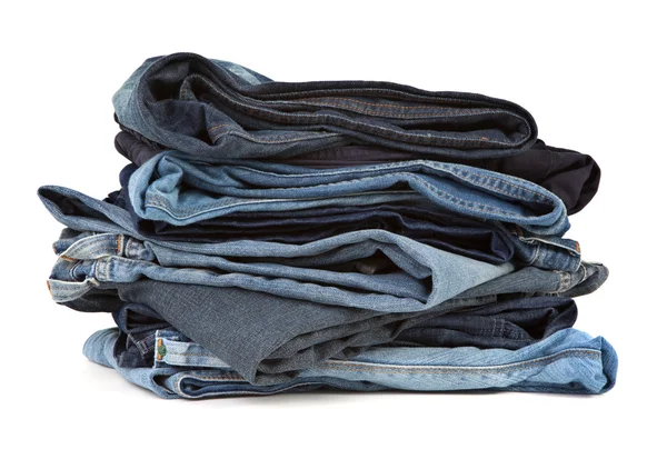 Pila de pantalones vaqueros azules — Foto de Stock