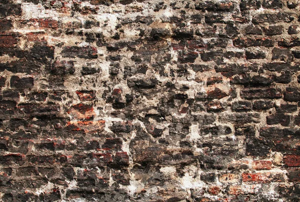 Muro molto grezzo con pietre — Foto Stock