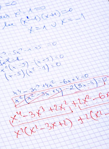 Handgeschriebene Mathematik-Berechnungen — Stockfoto