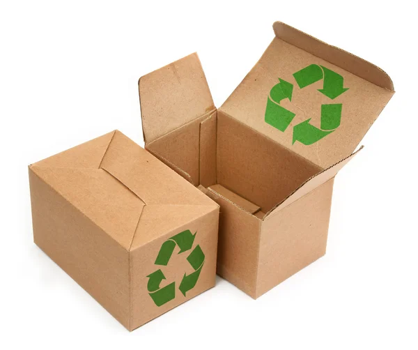 Caixas de papelão com símbolo de reciclagem — Fotografia de Stock